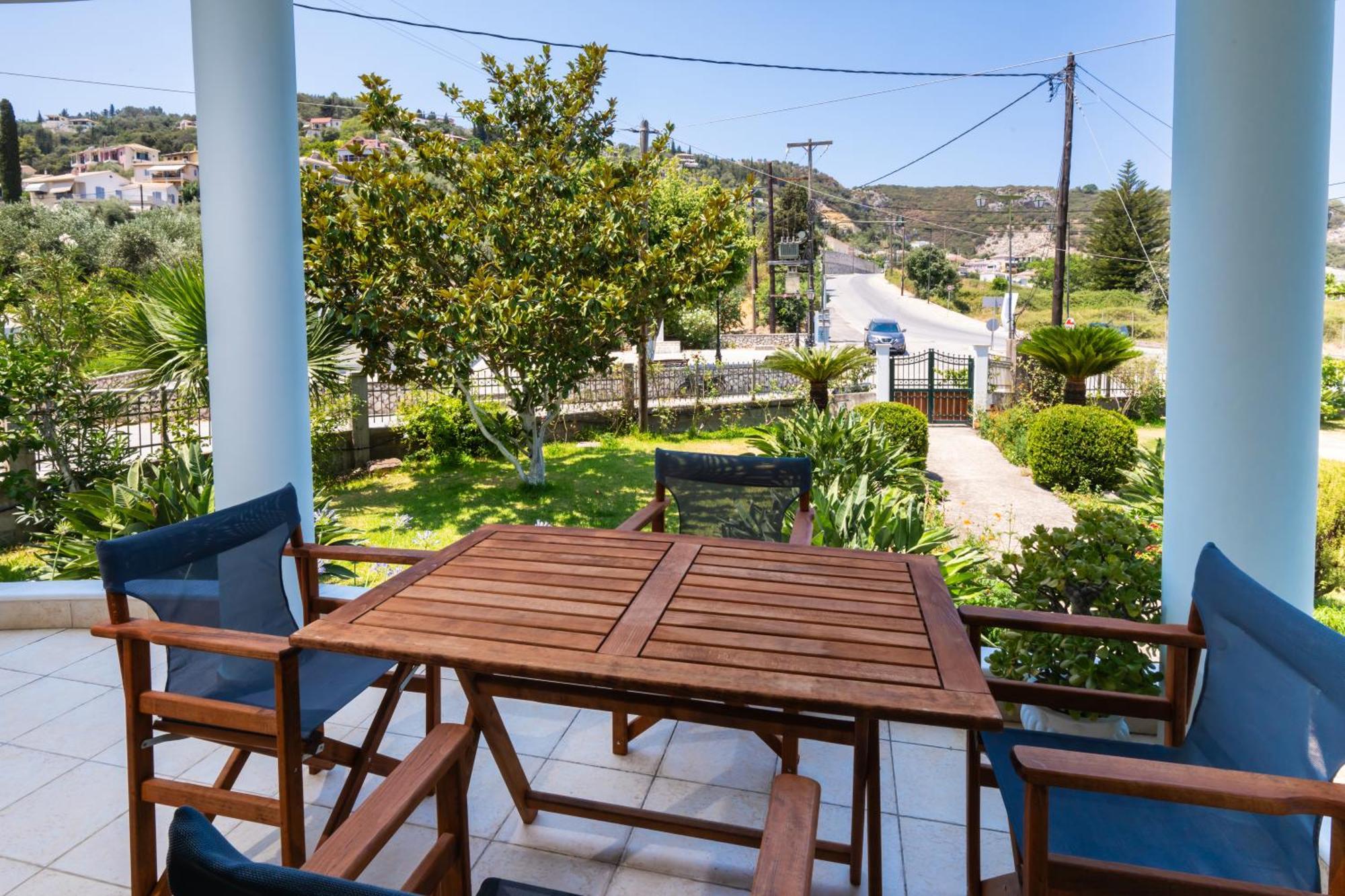 Apartment Apricus1 Apolpaina